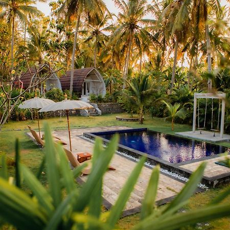 La Royale Nusa Penida Toyapakeh Exterior photo