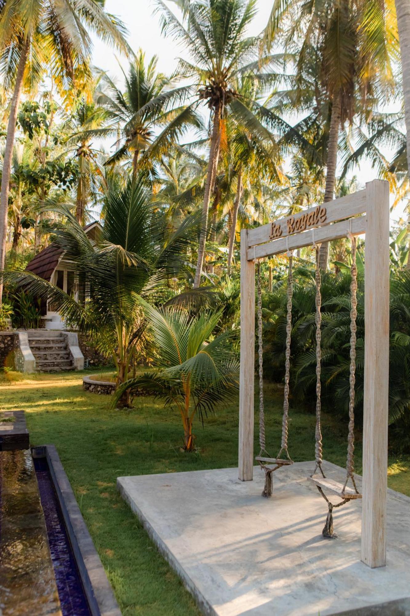 La Royale Nusa Penida Toyapakeh Exterior photo